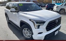 2023 Toyota Sequoia SR5
