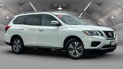 2020 Nissan Pathfinder SV