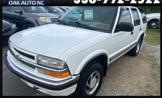 2000 Chevrolet Blazer LT 4-Door 4WD