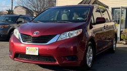 2014 Toyota Sienna LE