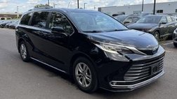 2022 Toyota Sienna Limited 7-Passenger