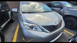 2014 Toyota Sienna LE FWD 8-Passenger V6