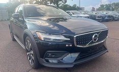 2021 Volvo V60 Cross Country T5