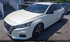 2022 Nissan Altima 2.5 SR