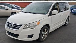 2009 Volkswagen Routan SE