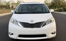 2014 Toyota Sienna XLE 7-Passenger