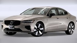 2024 Volvo S60 Recharge T8 Ultimate Dark Theme