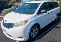 2011 Toyota Sienna Base 7-Passenger