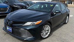 2020 Toyota Camry Hybrid XLE