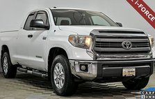 2014 Toyota Tundra SR