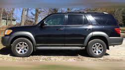 2004 Toyota Sequoia SR5