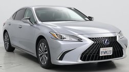 2022 Lexus ES 300h Base