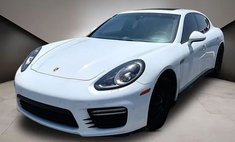 2016 Porsche Panamera GTS