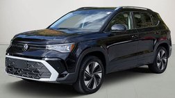 2025 Volkswagen Taos SE 4Motion