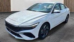 2025 Hyundai Elantra Hybrid Limited