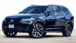2023 Volvo XC90 Recharge T8 Plus Dark Theme