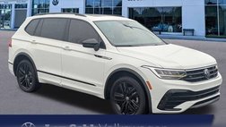 2022 Volkswagen Tiguan SE R-Line Black