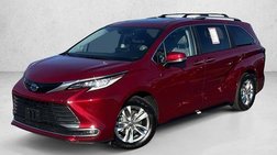 2022 Toyota Sienna Limited 7-Passenger