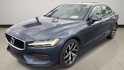 2020 Volvo S60 T5 Momentum