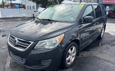 2011 Volkswagen Routan SEL