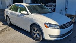 2013 Volkswagen Passat SE