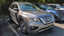 2018 Nissan Pathfinder SV