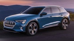 2022 Audi e-tron quattro Premium