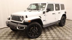 2025 Jeep Wrangler Sahara 4WD