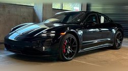 2022 Porsche Taycan GTS