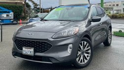 2022 Ford Escape Hybrid Titanium