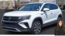 2022 Volkswagen Taos SE 4Motion
