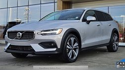 2025 Volvo V60 Cross Country B5 Plus