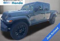 2025 Jeep Gladiator NightHawk