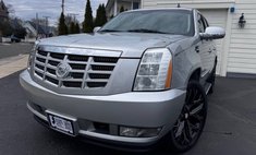 2011 Cadillac Escalade Luxury