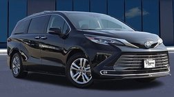 2023 Toyota Sienna Platinum 7-Passenger