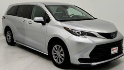 2024 Toyota Sienna LE 8-Passenger