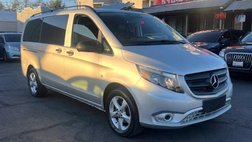 2017 Mercedes-Benz Metris Base