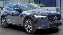 2023 Volvo XC60 B5 Plus Dark Theme