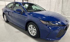 2025 Toyota Camry Hybrid LE