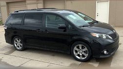 2011 Toyota Sienna SE 8-Passenger