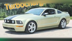 2005 Ford Mustang GT Premium