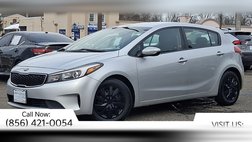 2017 Kia Forte5 LX