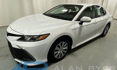2022 Toyota Camry Hybrid LE