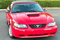 2004 Ford Mustang Deluxe