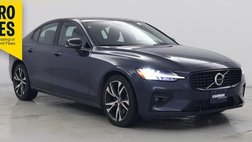 2022 Volvo S60 B5 R-Design