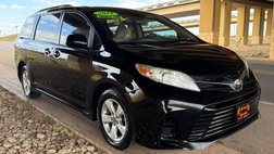 2019 Toyota Sienna LE