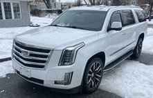 2016 Cadillac Escalade ESV Luxury Collection