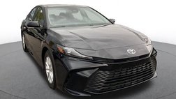 2025 Toyota Camry LE FWD