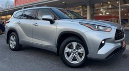 2022 Toyota Highlander LE