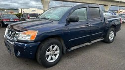 2011 Nissan Titan SV
